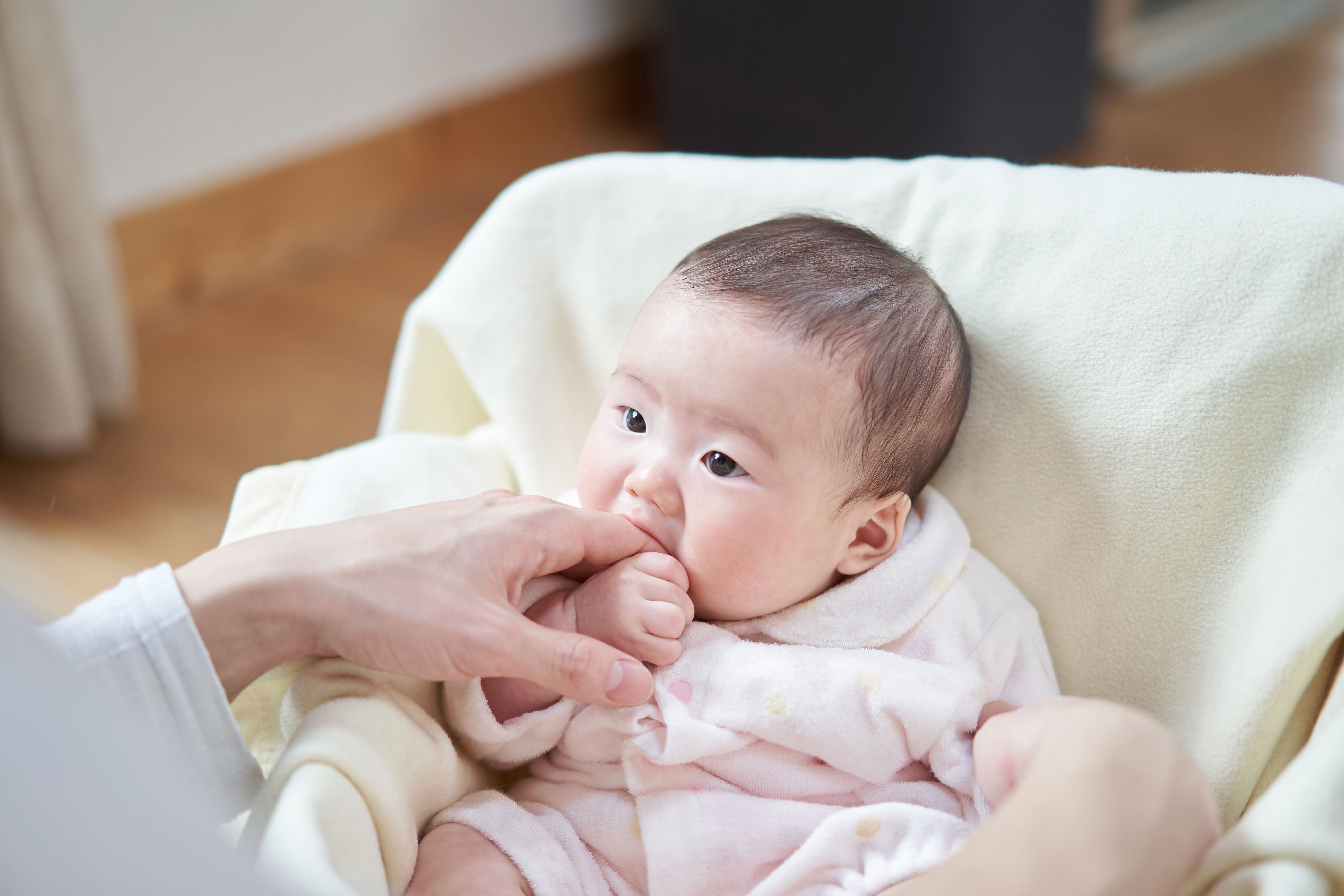 Giao mùa, biện pháp đơn giản giúp trẻ dưới 1 tuổi tránh biến chứng hô hấp do RSV